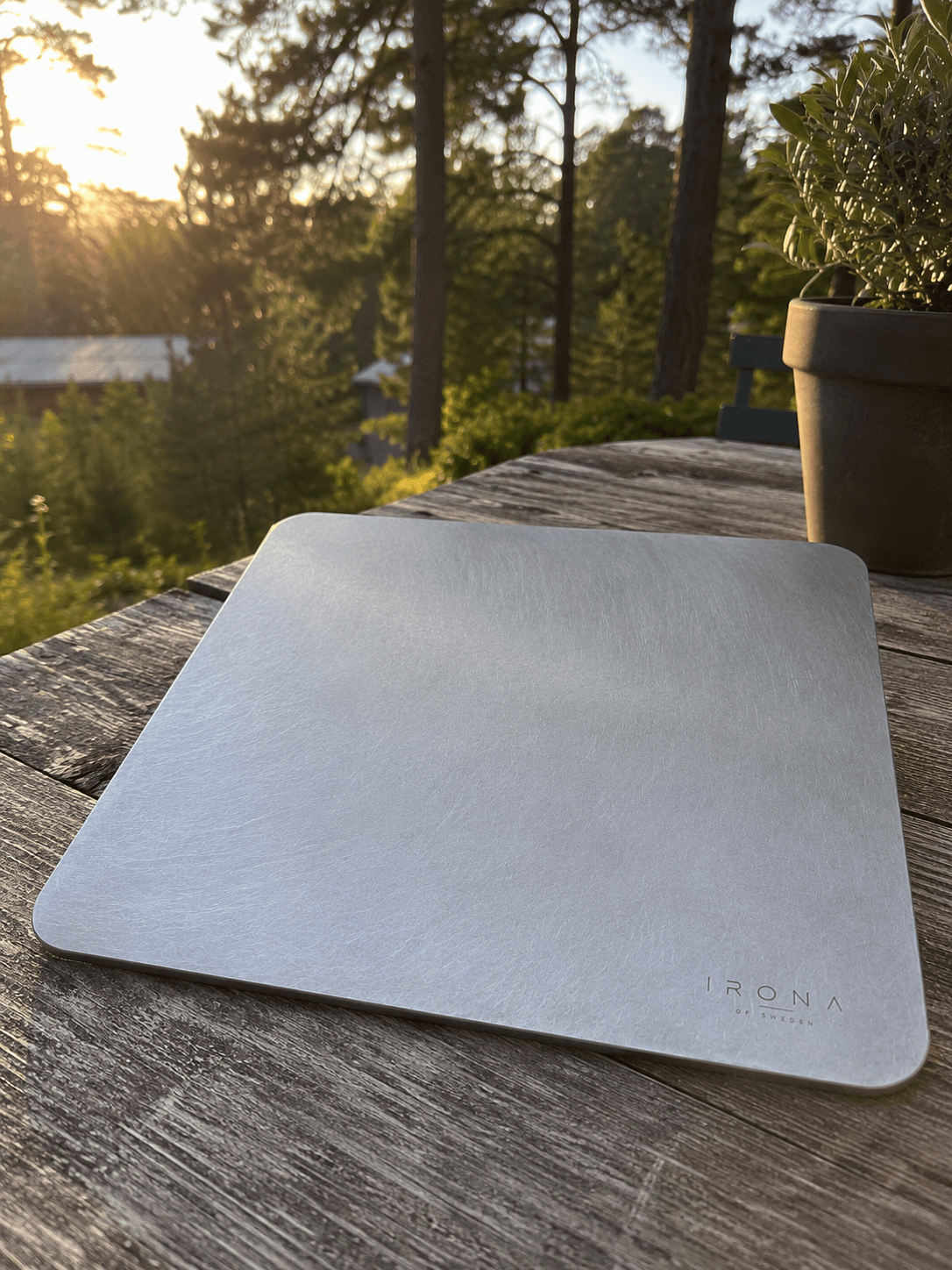 Irona 38 carbon steel baking plate at sunset